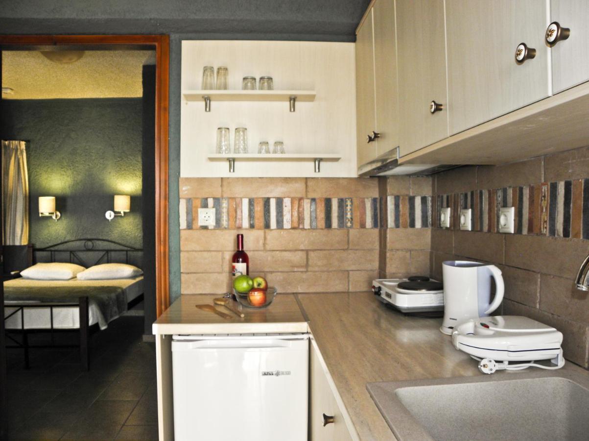 Irilena Studios And Apartments Lassi  Luaran gambar