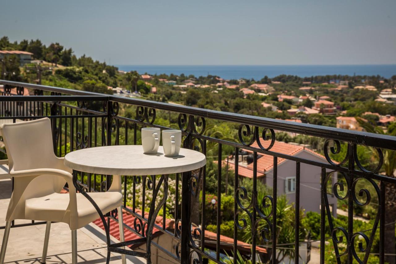 Irilena Studios And Apartments Lassi  Luaran gambar