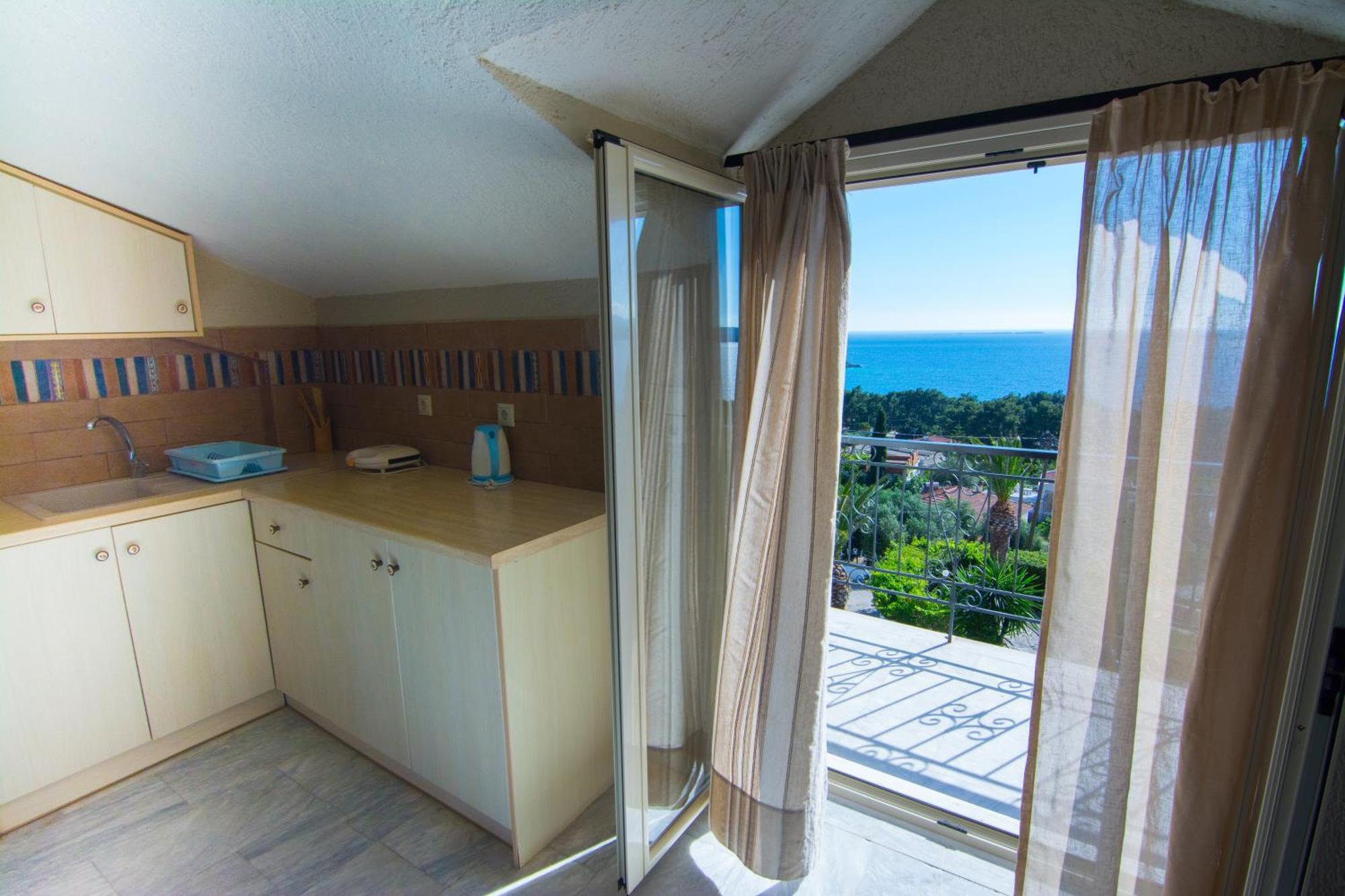 Irilena Studios And Apartments Lassi  Luaran gambar