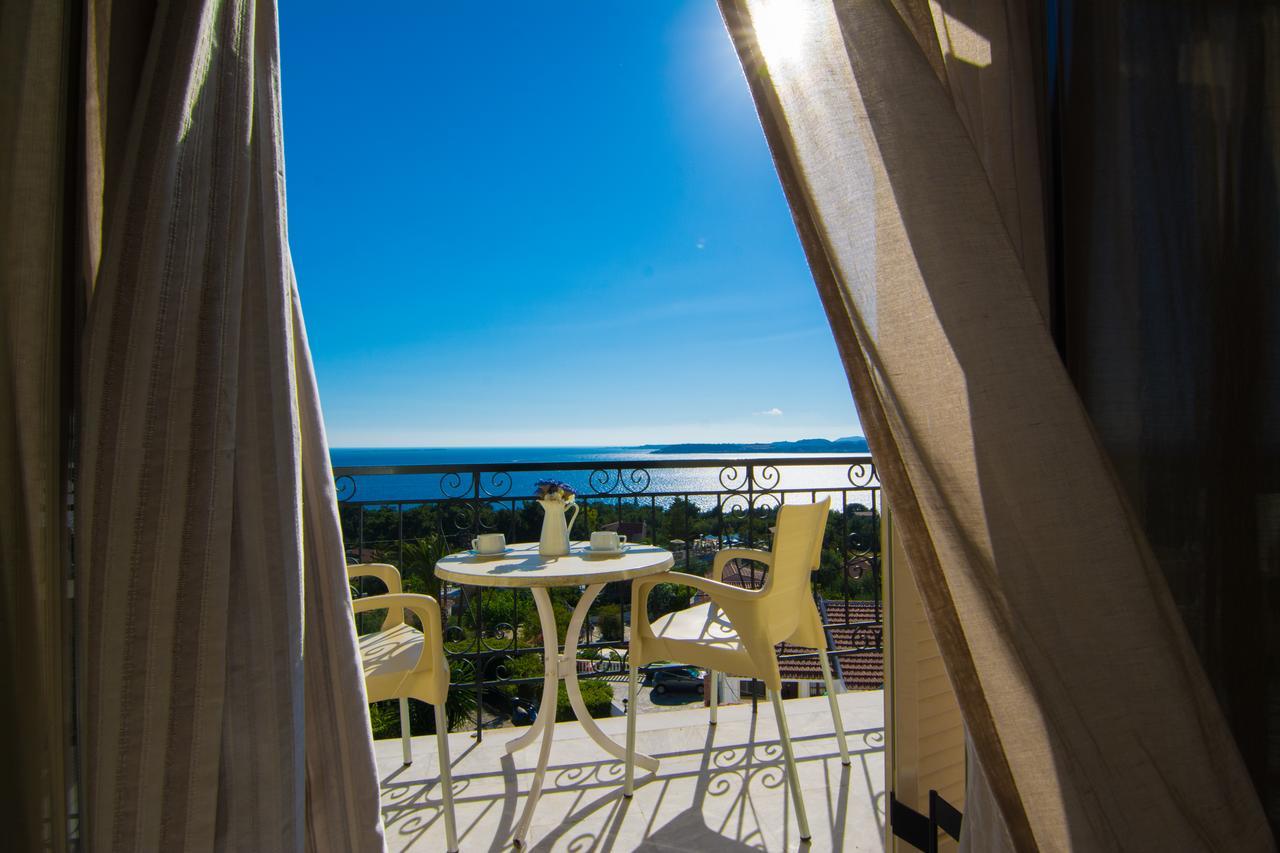 Irilena Studios And Apartments Lassi  Luaran gambar